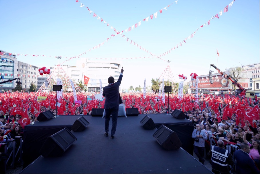 İstanbul Büyükşehir Belediye Başkanı Ekrem İmamoğlu, Samsun Mitinginde Gençlere Seslendi!