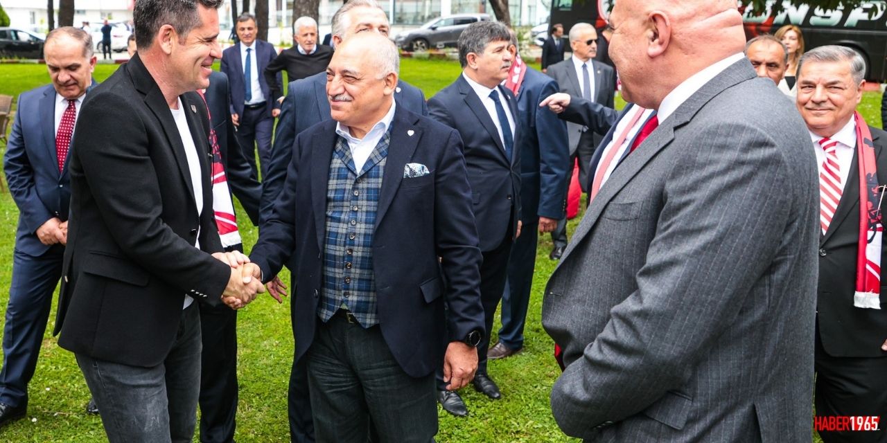 TFF Başkanı Mehmet Büyükekşi, Samsunspor tesislerini ziyarette bulundu.
