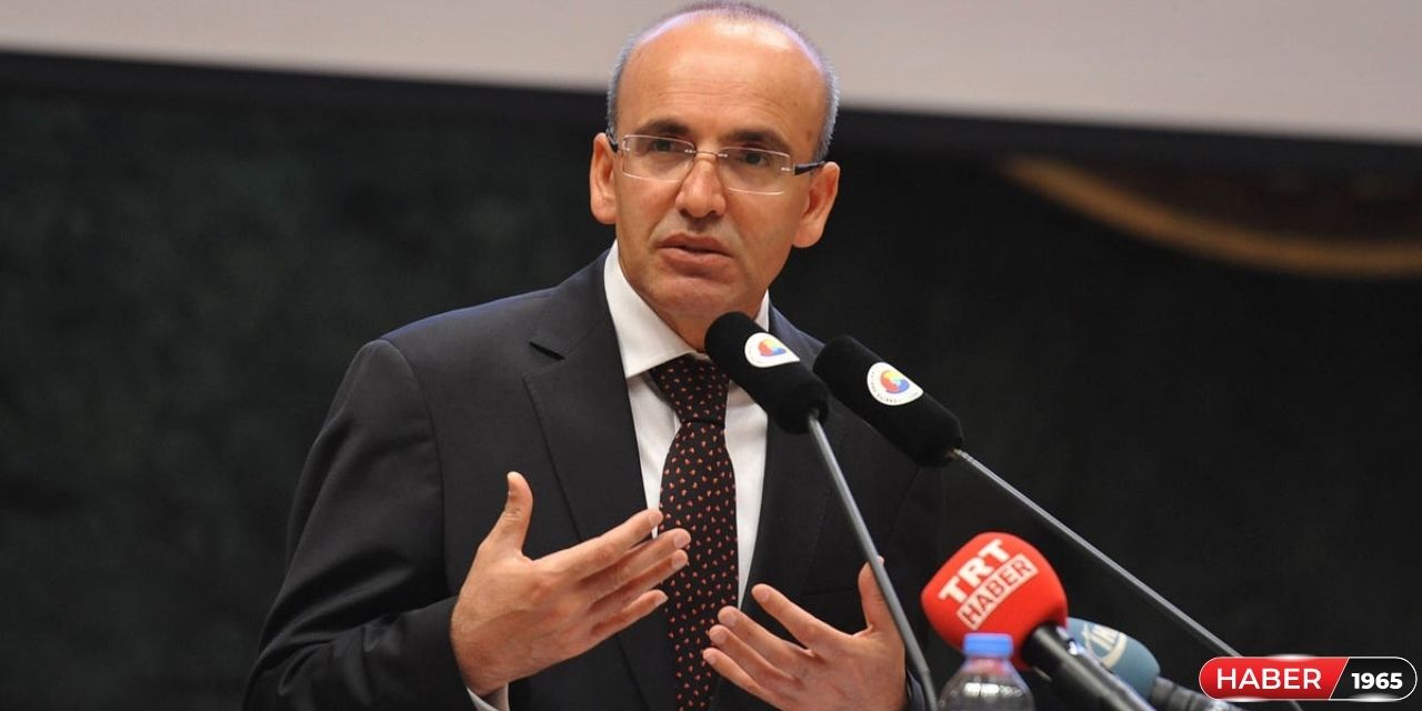 Mehmet Şimşek’in mesajlarında Türkçe ve İngilizce farklılığı!