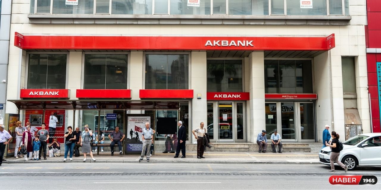 Akbank bayrama özel faizleri sıfırladı! Mobil bankacılıktan başvuranlara 15 bin TL verilecek