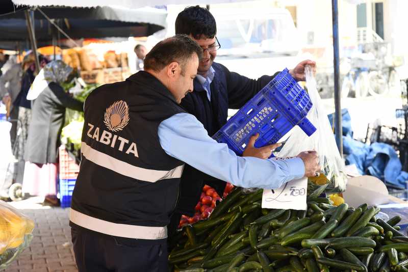 Tekkeköy'de pazar yerleri denetlendi