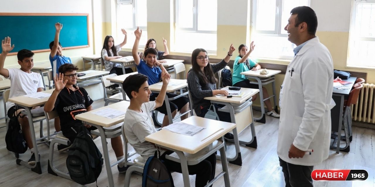 MEB resmen yasakladı öğrenci ve veliler şokta! Çantasında o şeyi bulunduran okulun kapısından geçemeyecek