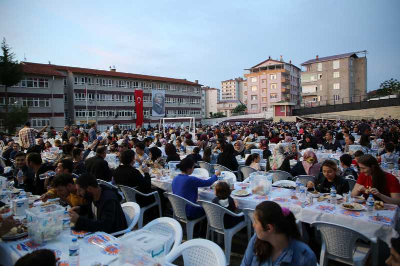 Atakum’da binler, aynı sofrada buluştu