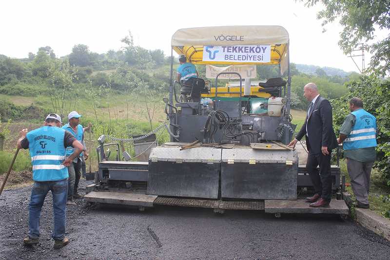 Tekkeköy’de Asfalt Yol Atağı