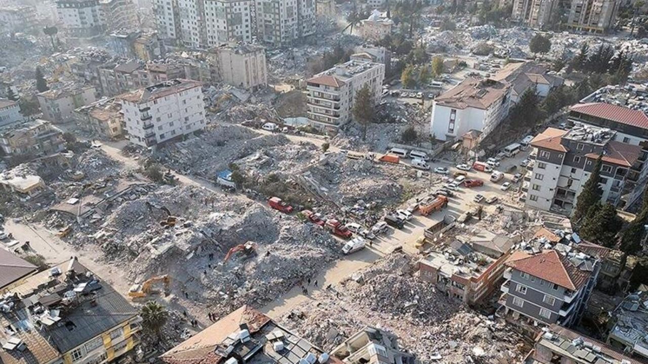 Gaziantep, Giresun, Gümüşhane illeri için açıklandı! Ünlü profesörden deprem uyarısı