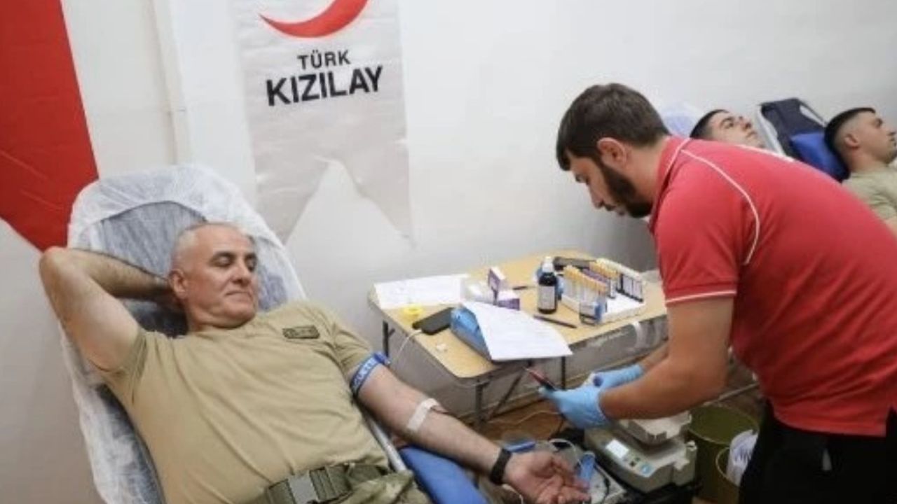 Samsun'da Türk Kızılay'ına Mehmetçik'ten kan bağışı!