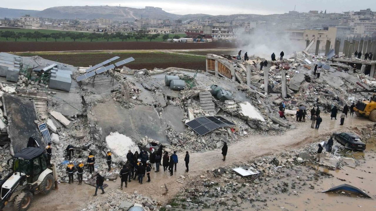 O iller için tehlike çanları çaldı! 7 üzeri deprem bekleniyor: Naci Görür'den flaş açıklama
