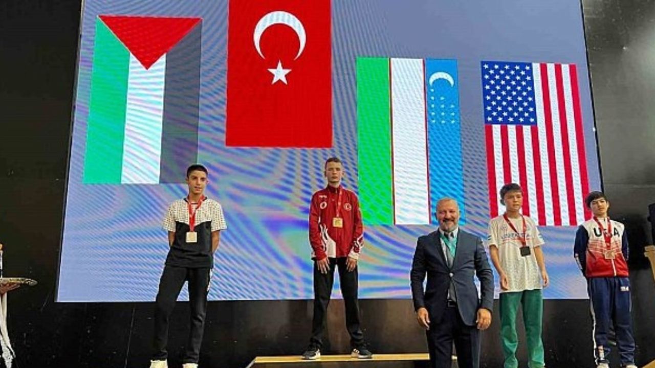 Canik Belediyespor Kulübü'nün milli sporcusu dünya şampiyonu oldu!