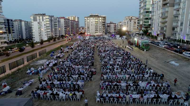 Yenimahalle’de büyük iftar buluşması