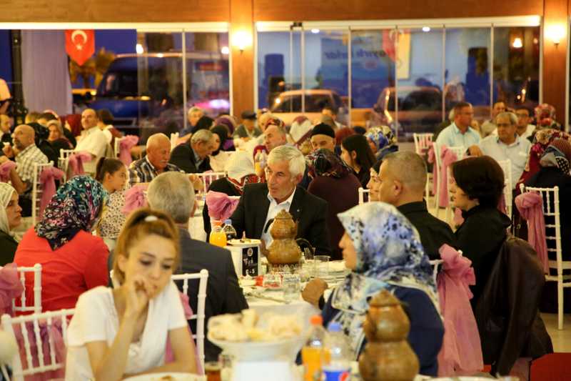 Atakum’un seçilmişleri iftarda buluştu