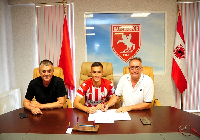 O FUTBOLCU 4 YIK DAHA SAMSUNSPOR'DA..