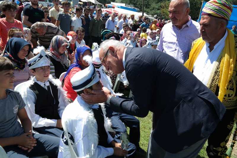 Yılmaz; 'Hizmet etmek içimize işledi'