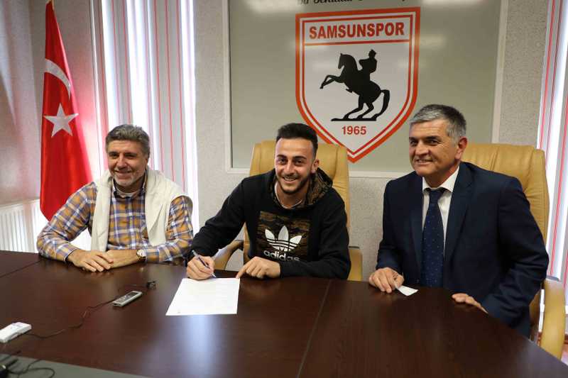 Samsunspor 5 futbolcu ile sözleşme yeniledi