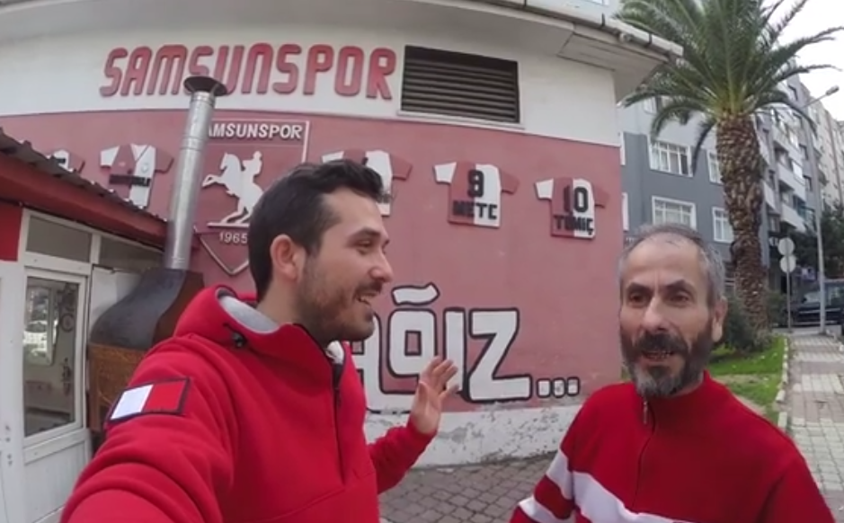 ÜNLÜ YOUTUBERDAN SAMSUNSPOR'A ÖVGÜLER