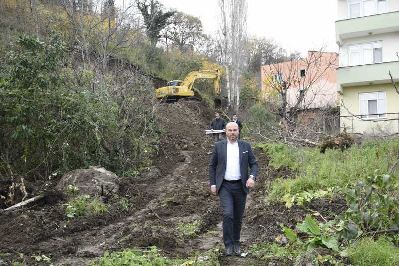 Başkan Togar, Dur Durak Bilmiyor