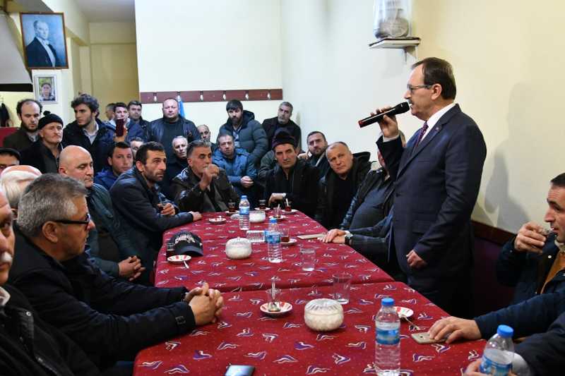 Başkan Zihni Şahin, Taflan Mahallesi'nde halkla buluştu