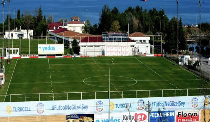 O Futbolcu Nuri Asan Tesislerinde İdman Yapıyor