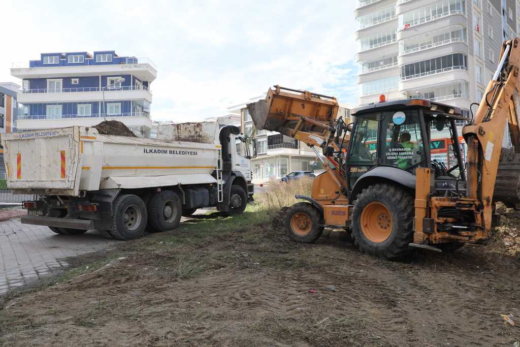 İlkadım baştan aşağı yenileniyor