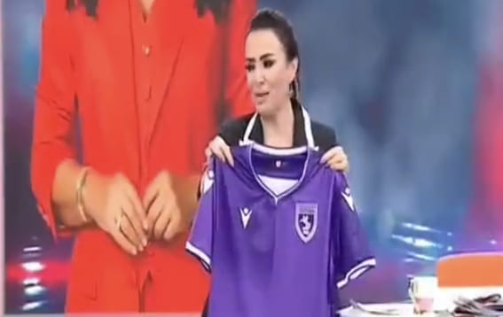 Didem Arslan’dan Hasan Togar’a Teşekkür