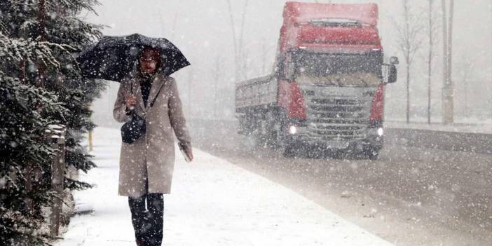 Meteoroloji'den kar yağışı uyarısı! O iller dikkat etsin...