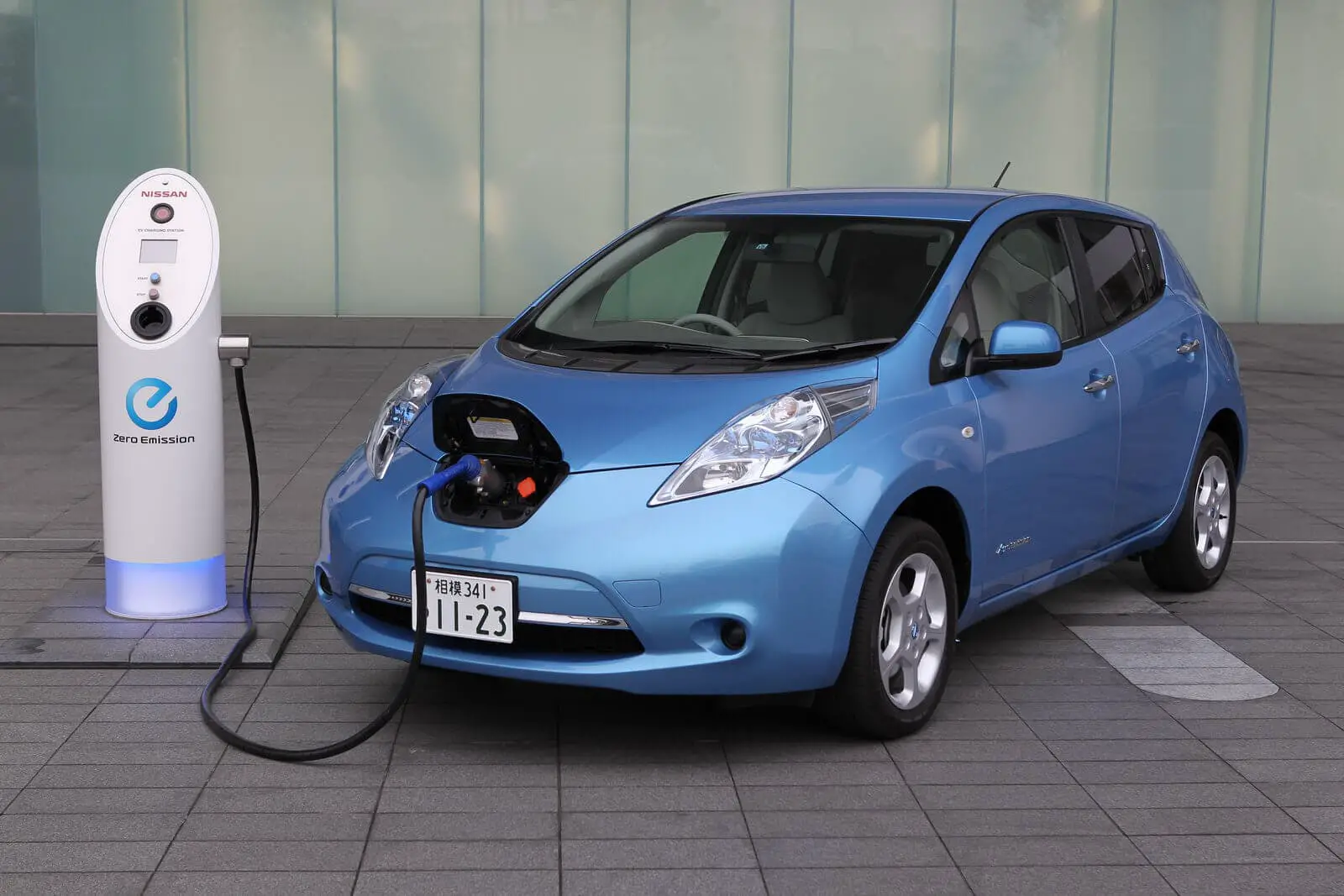 nissan-leaf.webp