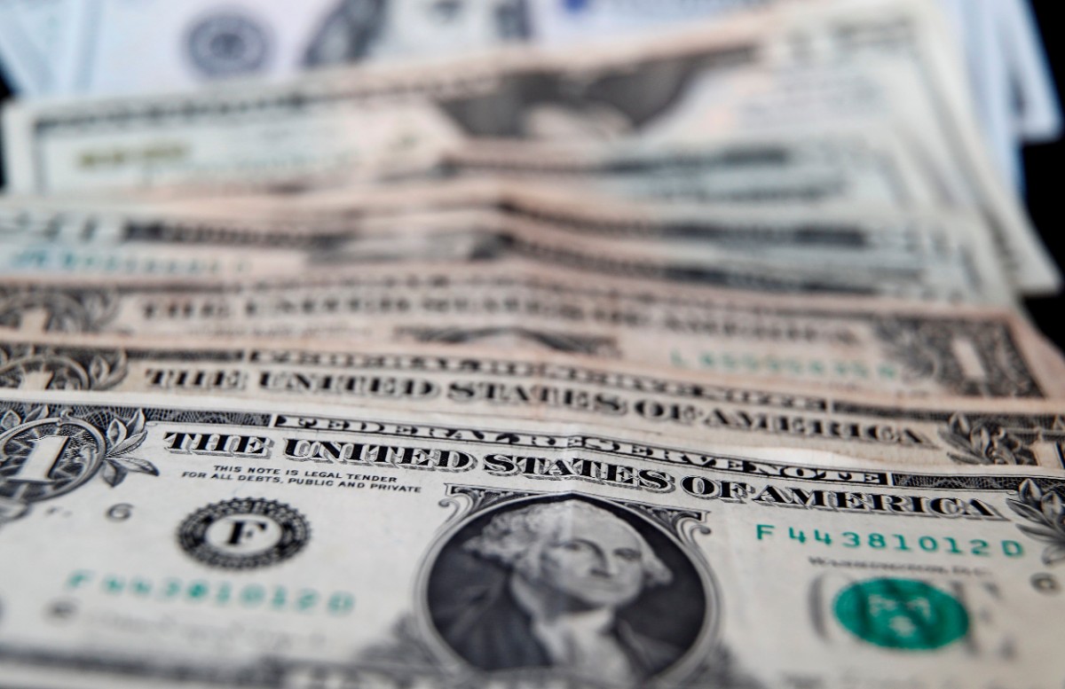 dolar uru
